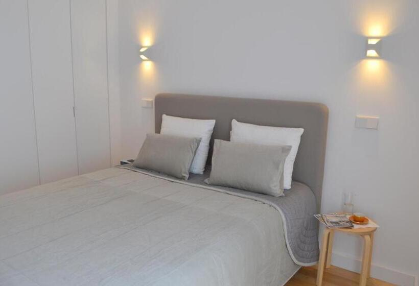 Tp Bombarda 5, Lisbon Deluxe Apartment