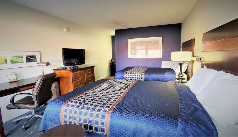 ホテル Economy 7 Inn Newport News