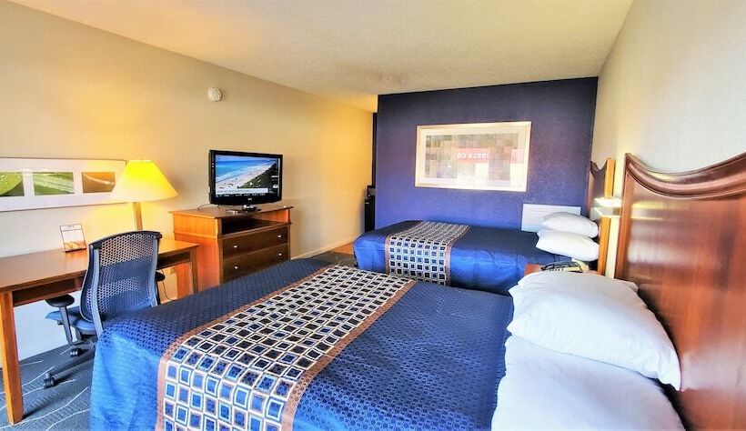 ホテル Economy 7 Inn Newport News