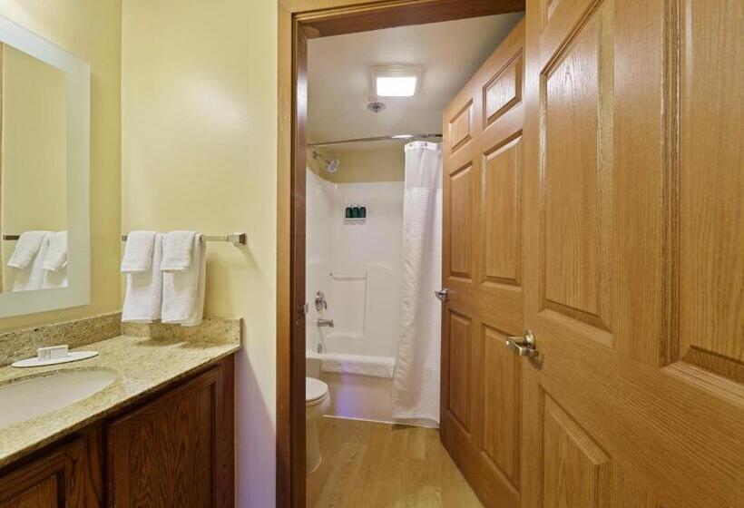 فندق Extended Stay America Suites Chantilly Dulles