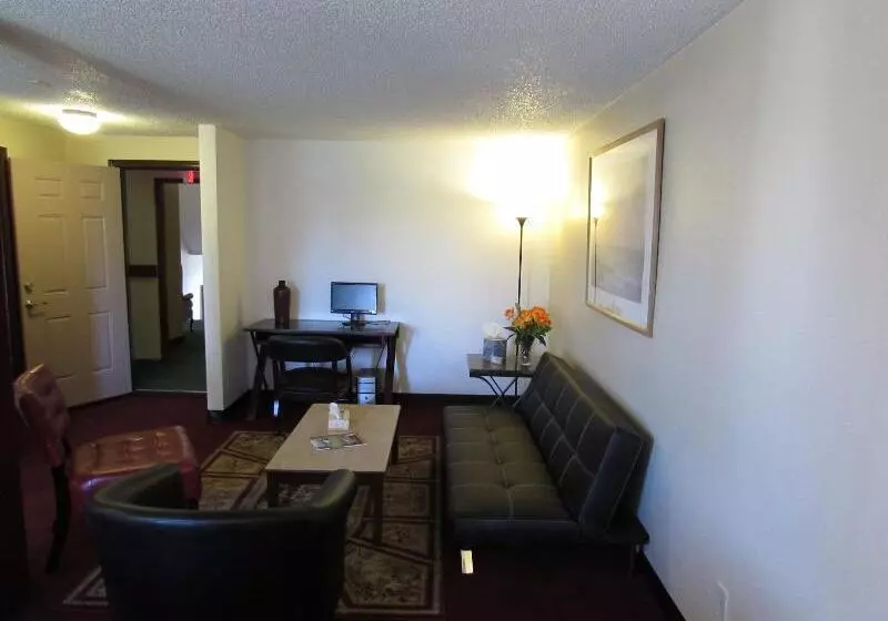 هتل Kennewick Inn & Suites Tri Cities