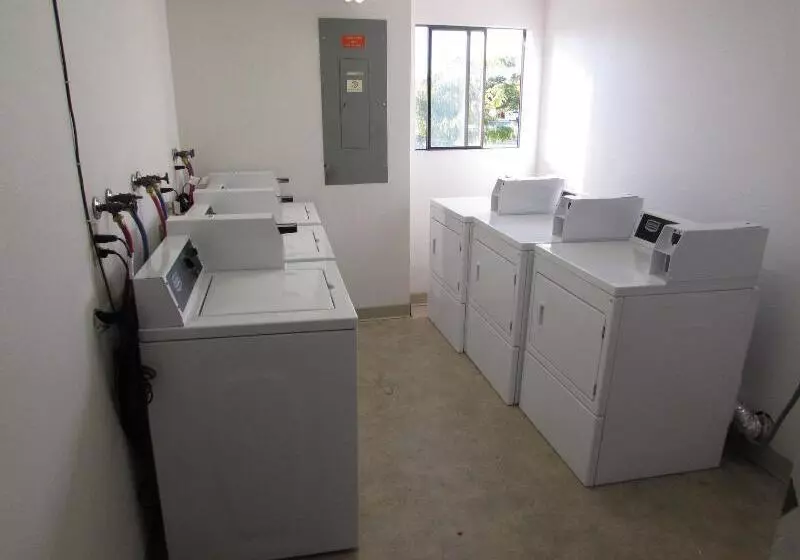 هتل Kennewick Inn & Suites Tri Cities