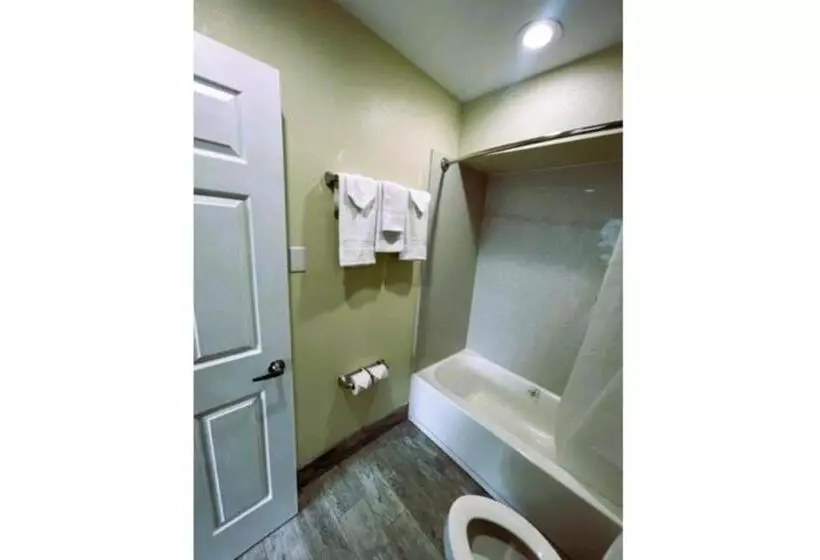 Отель Pelican Inn By Belvilla Aransas Pass, Tx