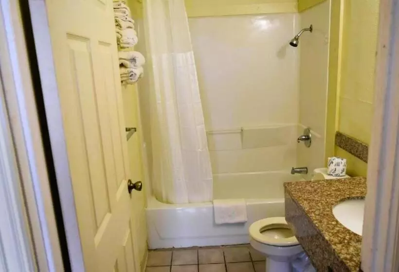 Отель Pelican Inn By Belvilla Aransas Pass, Tx