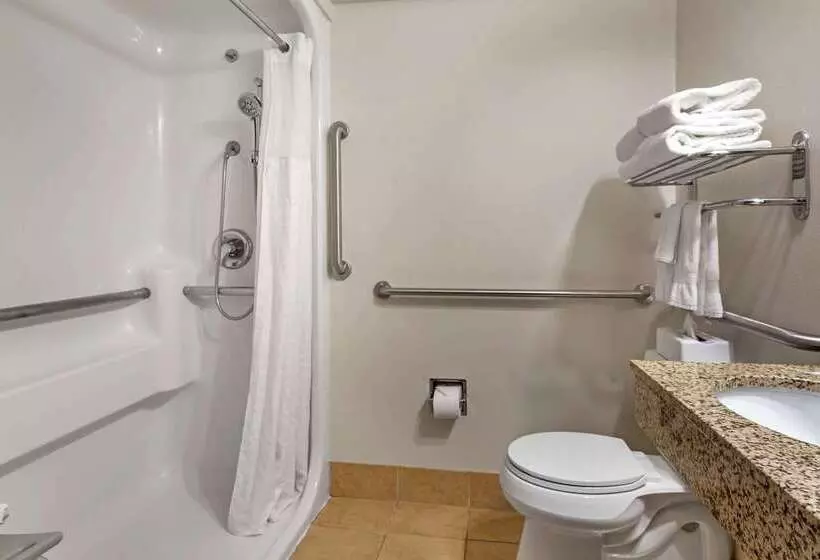 酒店 Quality Inn Logan Near University