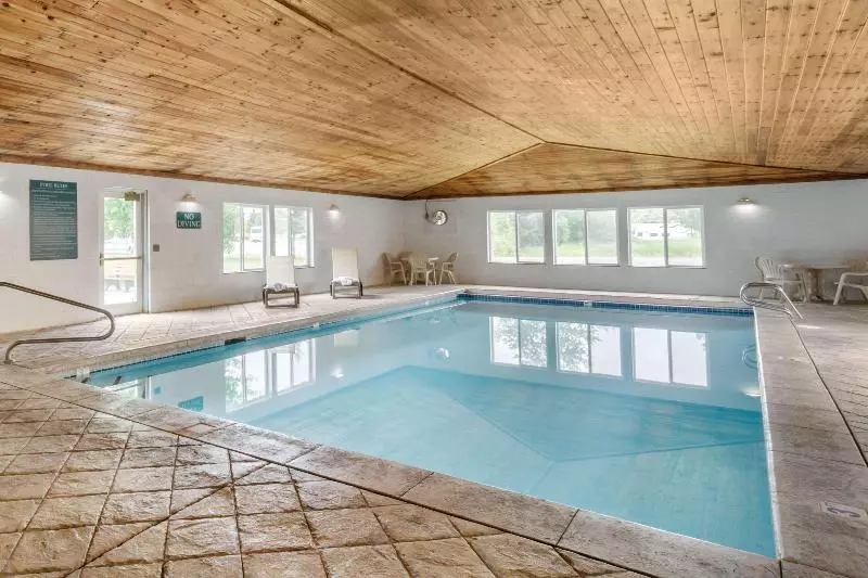 酒店 Quality Inn Logan Near University