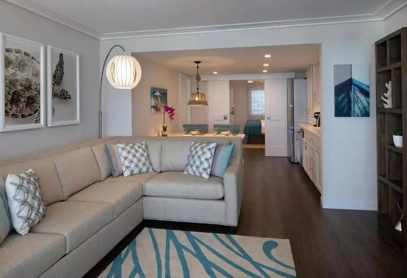 هتل The Laureate Key West