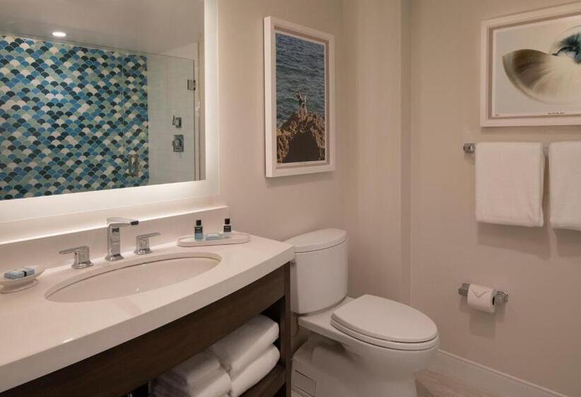 Hotel The Laureate Key West