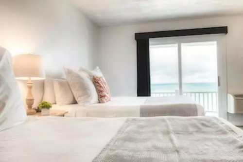 ホテル The Three Seasons Resort