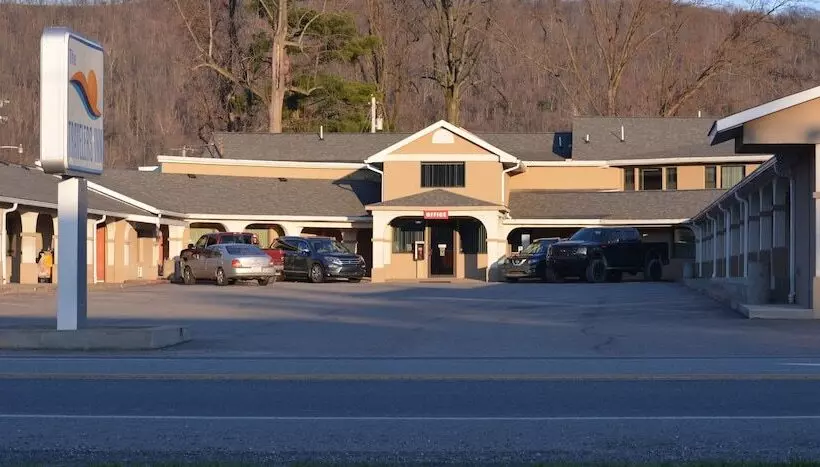 Отель Travelers Inn