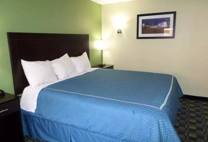 호텔 Travelodge By Wyndham Cleveland Lakewood