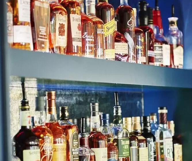 酒店 Trianon Bonita Bay