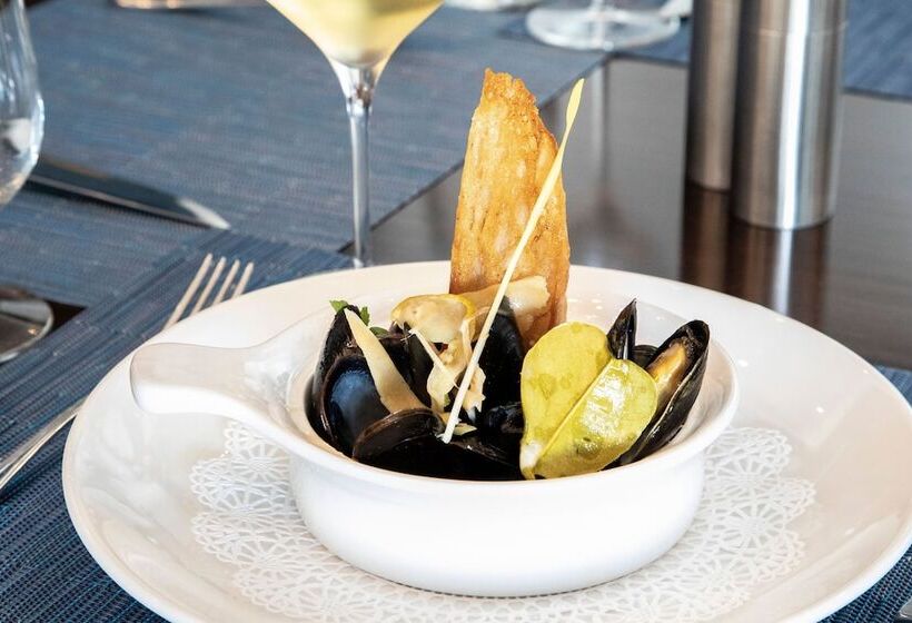 בית מלון כפרי Trianon Bonita Bay