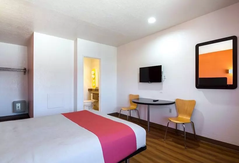 Motel 6 Santa Fe, Nm  Downtown