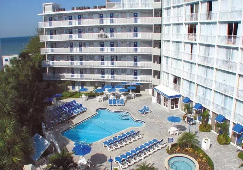 אתר נופש Rumfish Beach At Tradewinds