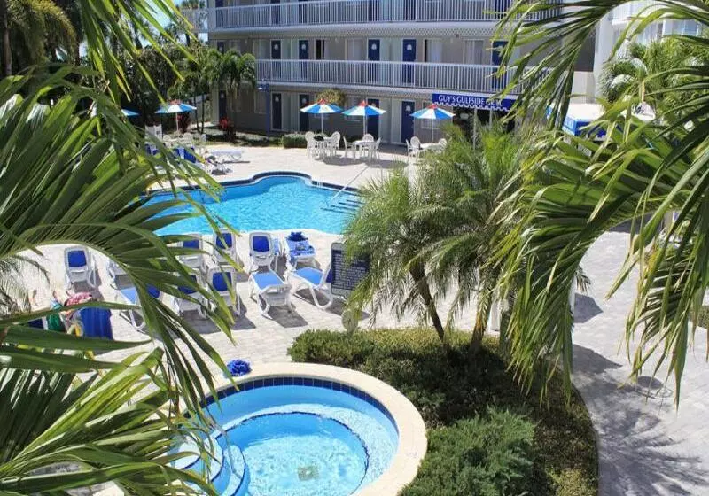 אתר נופש Rumfish Beach At Tradewinds