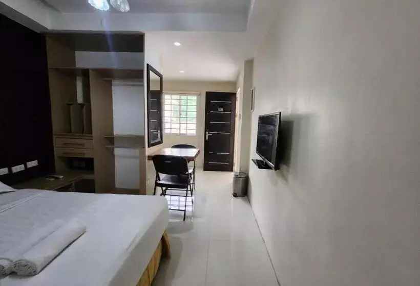 Retkeilymaja Grand Apartelle Mandaue Cebu