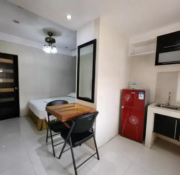 Retkeilymaja Grand Apartelle Mandaue Cebu