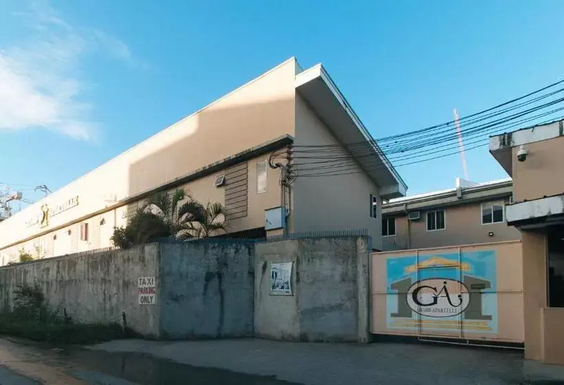 Retkeilymaja Grand Apartelle Mandaue Cebu