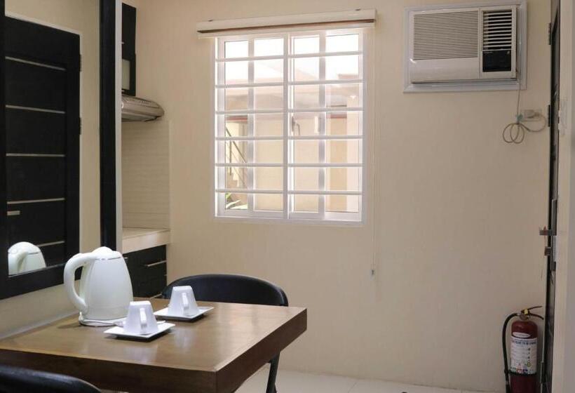 Hostel Reddoorz At Grand Apartelle Hernan Cortes Cebu