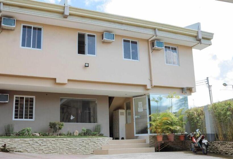 Hostel Reddoorz At Grand Apartelle Hernan Cortes Cebu