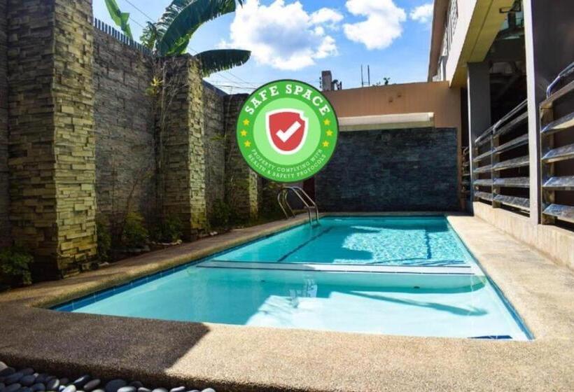 Hostel Reddoorz At Grand Apartelle Hernan Cortes Cebu