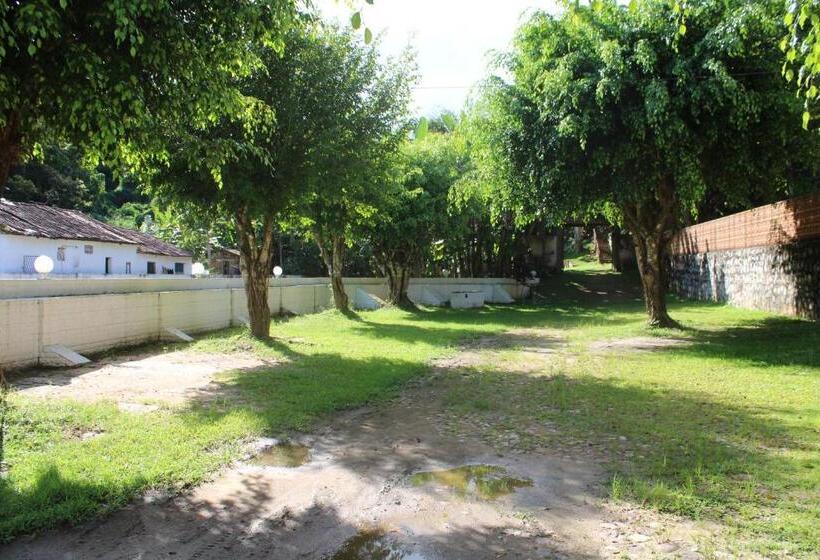 Отель Cantinho Das Flores