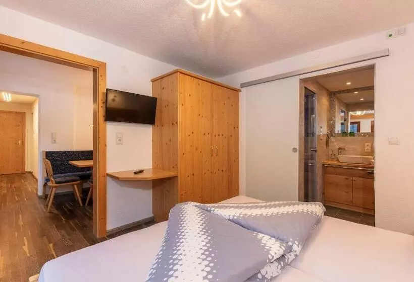 ホテル Haus Saskia