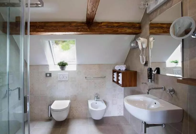 Majatalo Residence Hluboká