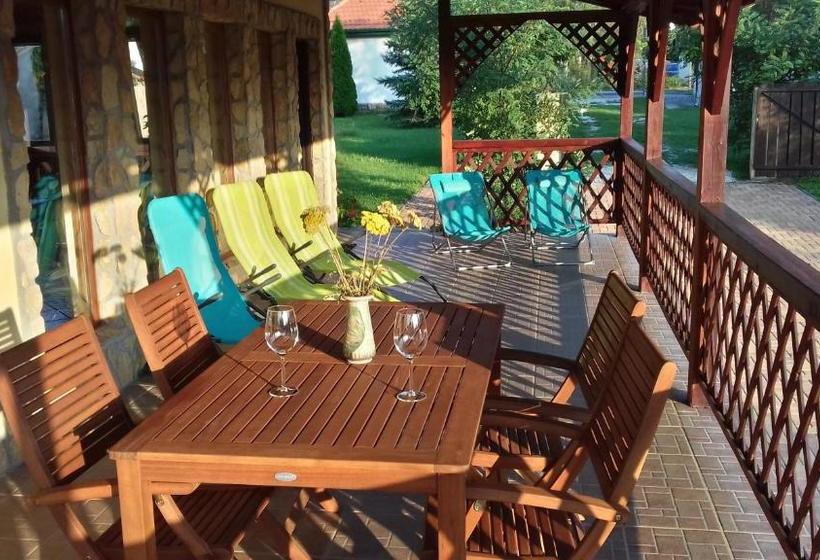 Пансион Veranda Vendégház Pécsely