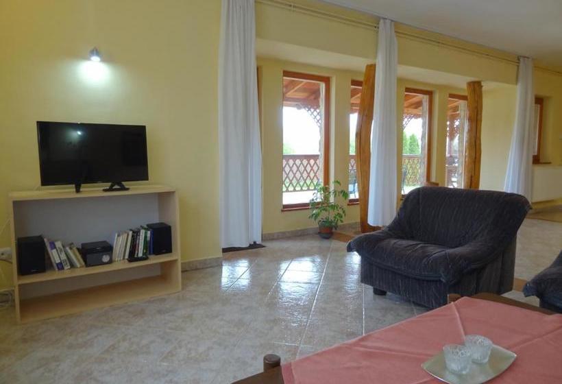 Пансион Veranda Vendégház Pécsely