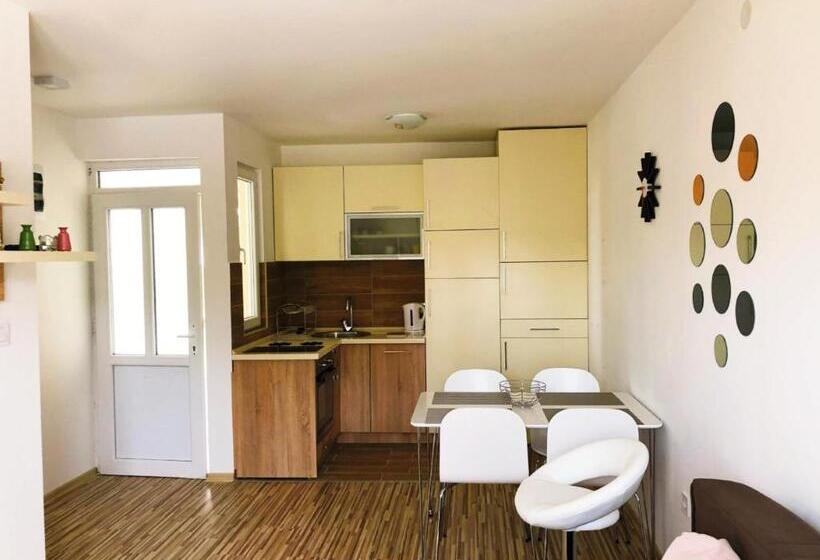 پانسیون Vila Jovana