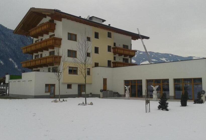 Apparthotel Stoanerhof