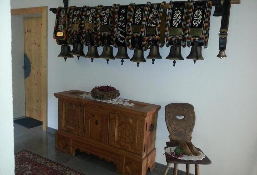 Apparthotel Stoanerhof