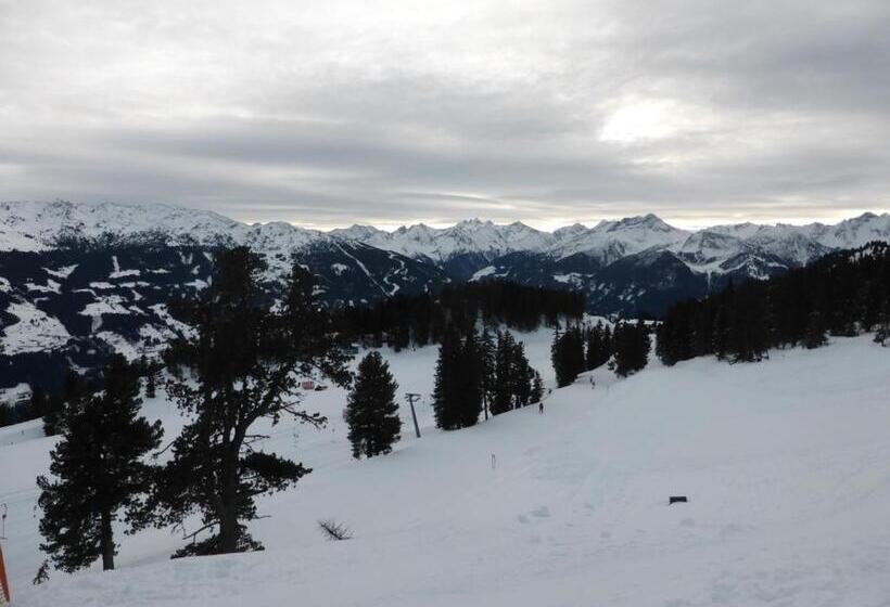 Apparthotel Stoanerhof