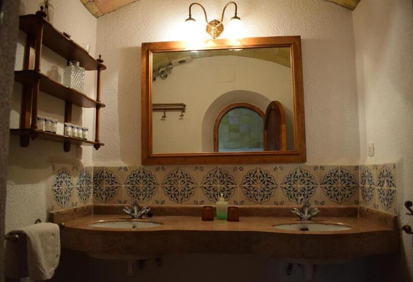 پانسیون L àncora De Barà