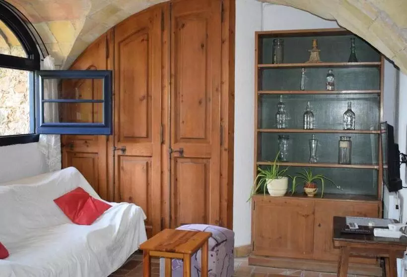 پانسیون L àncora De Barà