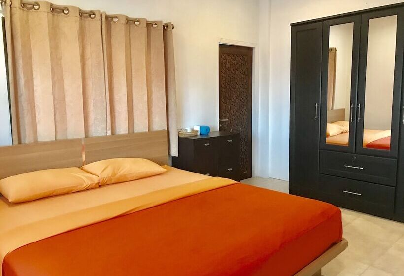 Szálló Hiranyika Cafe And Bed