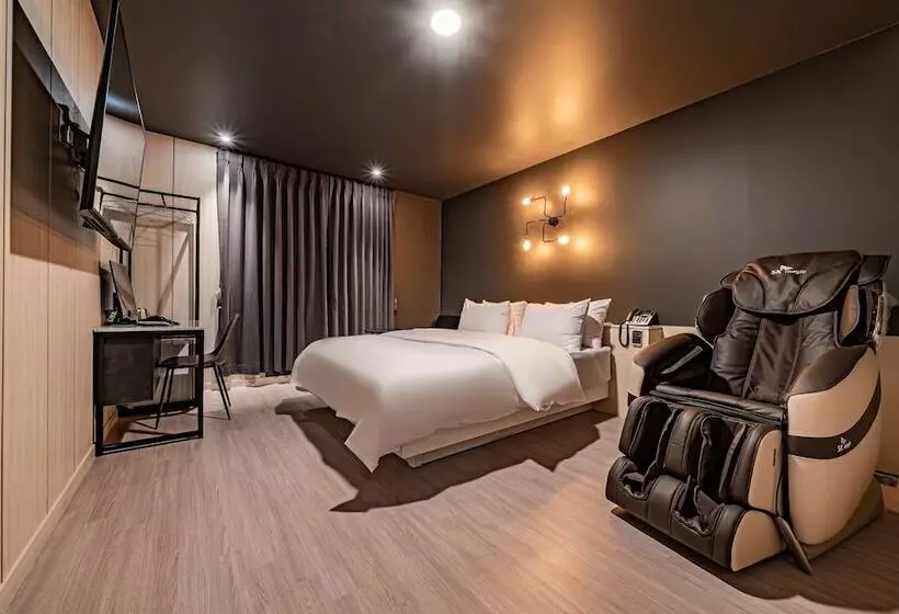 Ansan Hotel Wol