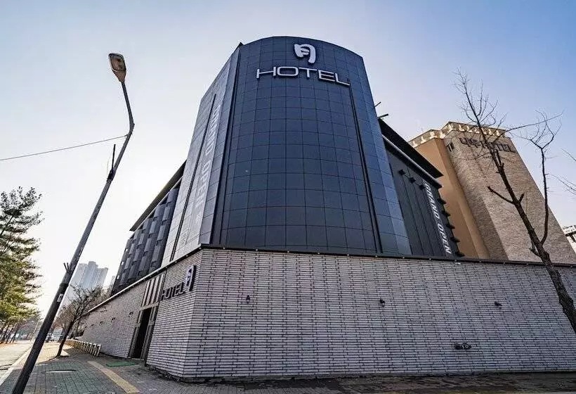 Ansan Hotel Wol