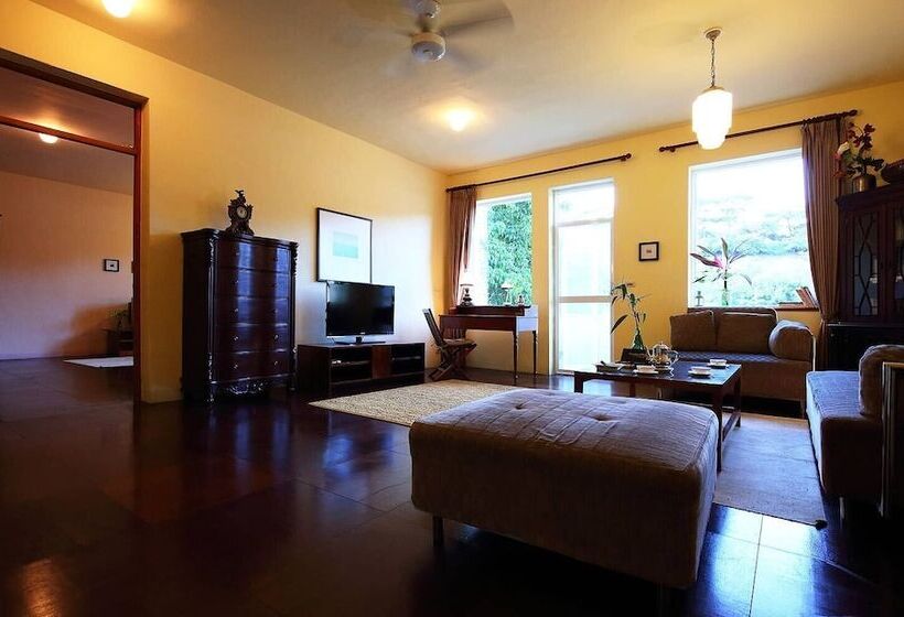 تختخواب و صبحانه Chamonix Home Stay