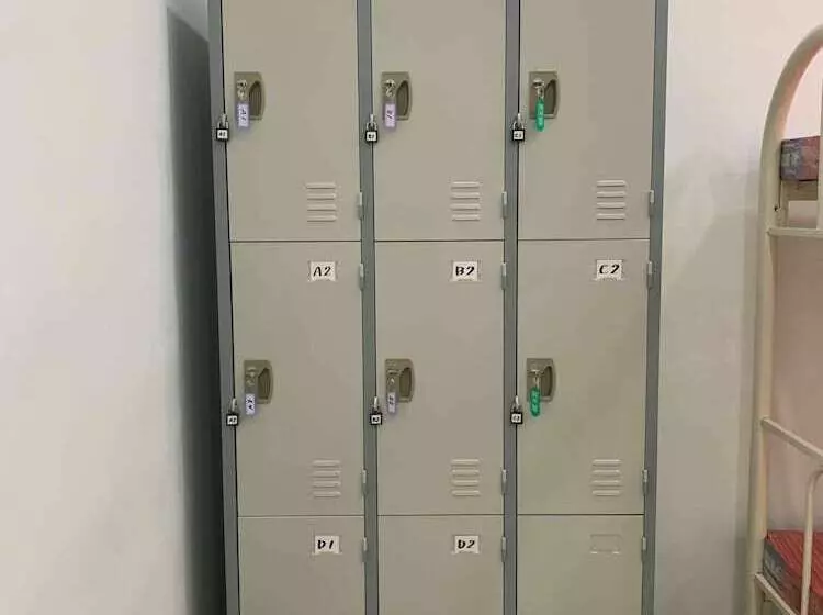 Guesthouse Sagami Cambodia   Hostel