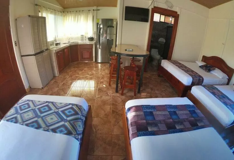 Hotelli Cabinas Sueño Real Guatuso