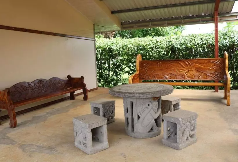 Hotelli Cabinas Sueño Real Guatuso