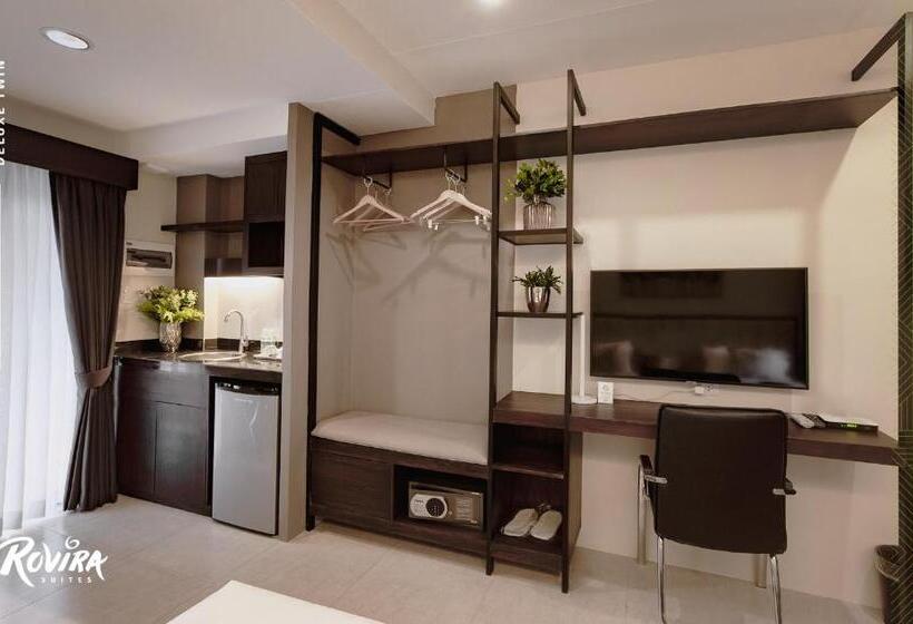 בית מלון כפרי Rovira Suites