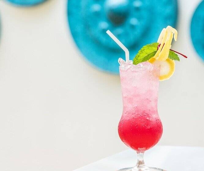 Hotel Zee Luxury Boutique