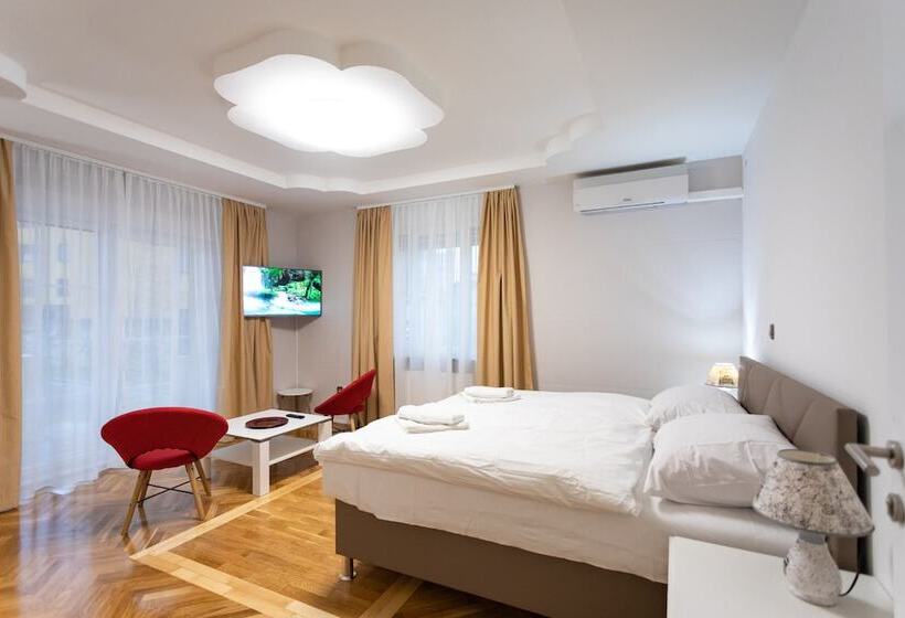 پانسیون Rubina Rooms