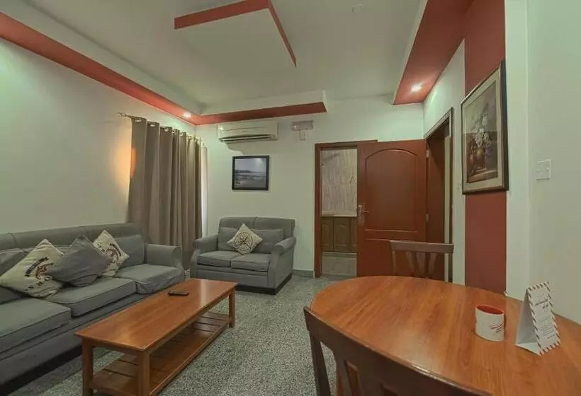 Platinium Hotel Apartments