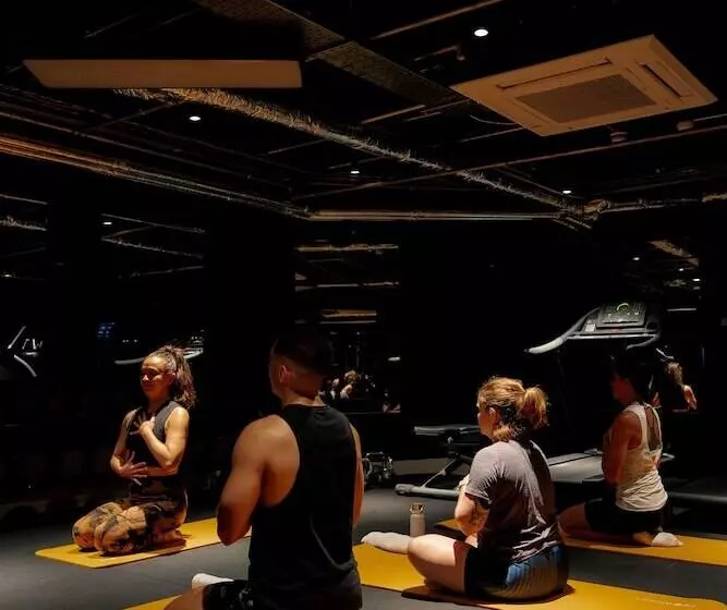 The Gate London City