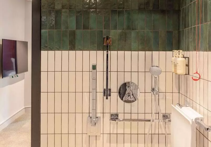 The Gate London City